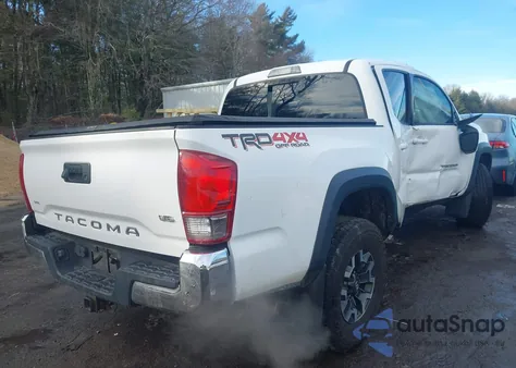 2017 Toyota Tacoma Trd Off Road z USA, uszkodzony, nr VIN 3TMCZ5AN1HM104967